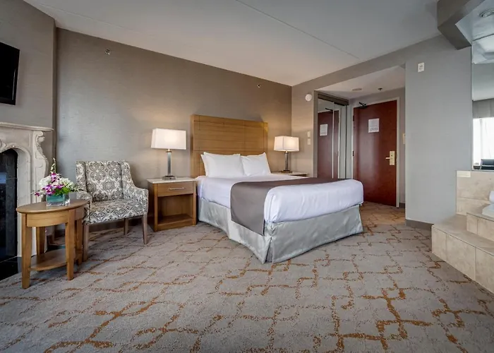 Queen Suite