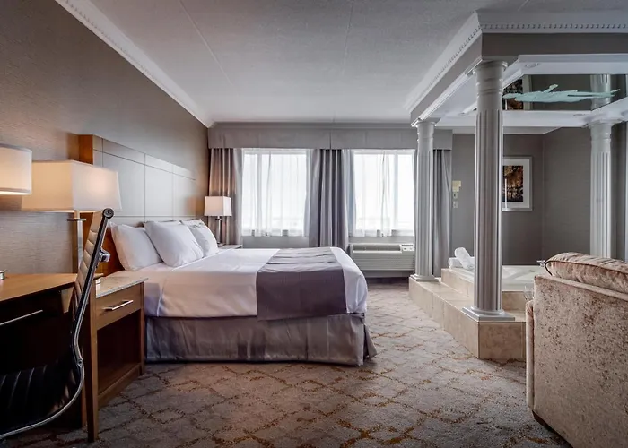Luxury King Suite